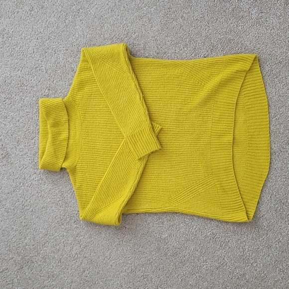 📍SOLD📍Old Navy cozy oversized sweater - Picture 1 of 6